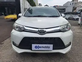 TDP Rendah Toyota Avanza 1.5 Veloz Bensin-AT 2016 Hitam CUYXB