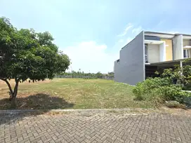Kavling siap bangun 14x15 200m Cluster Victoria Metland Cakung Jakarta