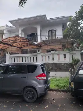 Rumah dijual di Taman Alfa Indah Joglo Petukangan Lokasi Strategis dek