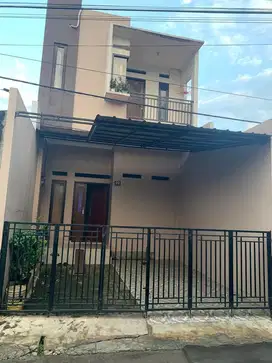 Dijual Rumah 2 Lantai Di Jalan Menjangan III Ciputat Timur Tangerang S