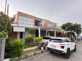 Dijual Rumah - Dengan Fasilitas Bintang 5 View Gunung Salak