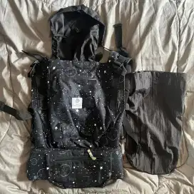 Baby Carrier Nana Maxima – Hitam (Like New)