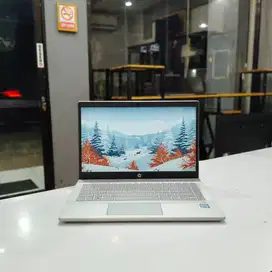 Laptop HP Pavilion 14-CE1004TU Intel Corei5 Gen 8 Ram 8Gb Slim Mulus