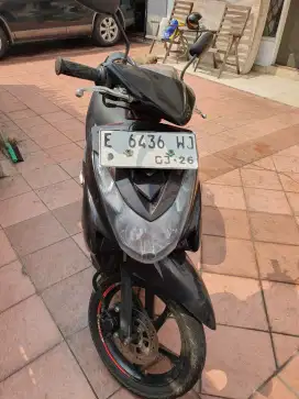 Dijual motor yamaha mio soul 2010 hitam plat E hidup bodi mesin bagus