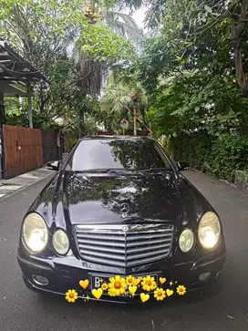 Mercedez benz mercy mewah elegan e280