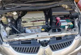 Mitsubishi Grandis 2005 Bensin