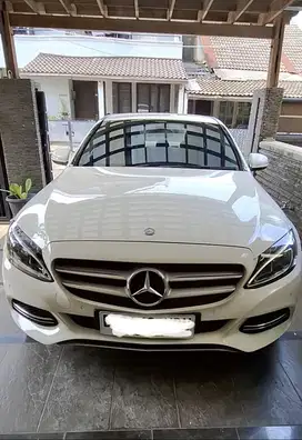 Mercedes-Benz C200 2015 Bensin