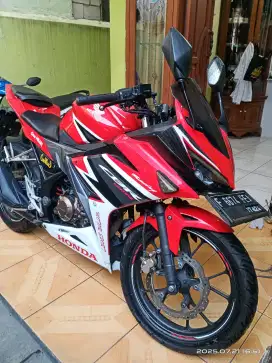 Honda CBR 150 tahun 2019