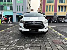 Toyota Venturer 2.0 AT 2017