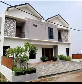 HUNIAN NUANSA VILLA HANYA 7 MENITAN KE STASIUN KCIC WHOOSH PADALARANG