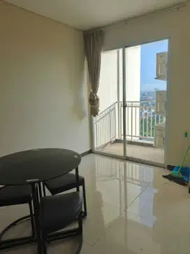 Disewakan Apartemen Metro Garden 2BR View Pool, Tangerang
