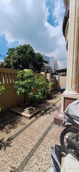 Jual Cepat Rumah Bagus 2 Lantai Lokasi Sunter Agung