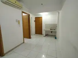 Disewakan Apartemen Signature Park Tebet 2BR Semi Furnish