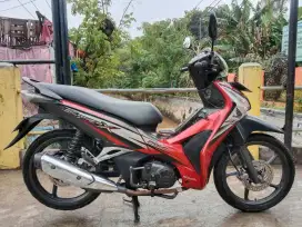 Honda Supra X 125 cw fi helm in th 2013