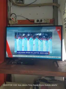 TV LCD / LED 32