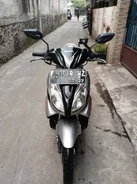 SUZUKI SKYWAVE 2008