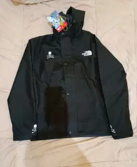 Jaket TNF X MASTERMIND  SIZE L