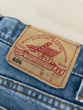 [ORIGINAL] celana jeans LEA 606 standard reguler size 29 like NEW