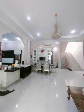 Rumah Dijual Mediterania Boulevard Pantai Indah Kapuk