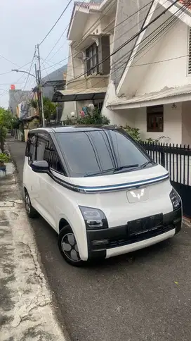 Wuling Air EV Long Range 2022 300KM Putih Plat Jakarta Timur