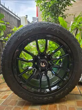 Velg racing R20 + ban Toyo