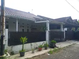 DIJUAL RUMAH RAPIH SIAP HUNI PAMULANG ESTAT TANGSEL.