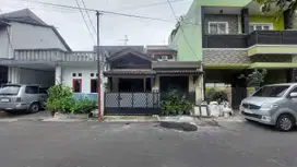 Rumah Lokasi Strategis Di Pusat Kota Komplek Pelni Bekasi Jaya Indah