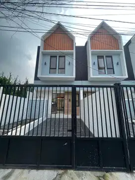 Rumah baru 2lt surabaya timur