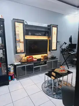 Dijual Rumah Cantik dan Bagus Siap Huni di Pulo Gebang Permai Jaktim