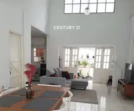 Dijual Rumah Dengan Interior yg Cantik di Bintaro Jaya Sektor 9