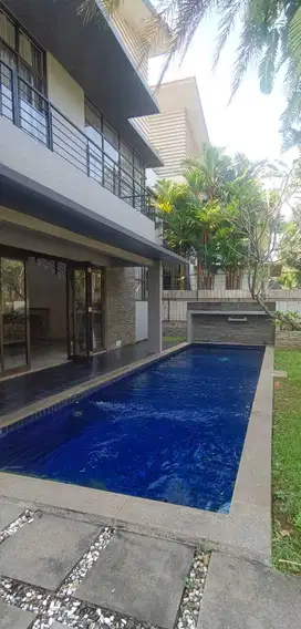 Dijual Murah Rumah Mewah Di Green Cove Bsd, Ada Private Swimming Pool