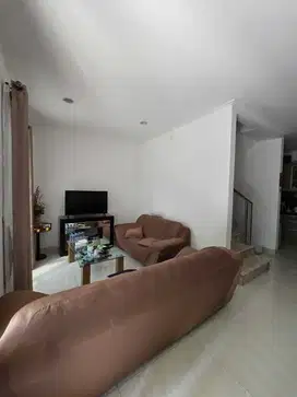 DIJUAL RUMAH DI GOLF ISLAND ORCHESTRA PIK 6X15 MURAH SEMI FURNISH