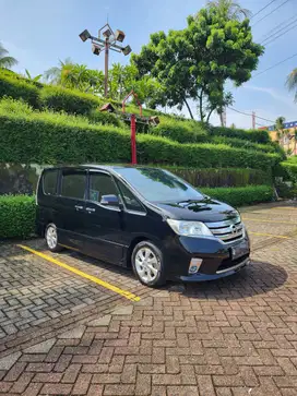 Nissan Serena HWS 2013