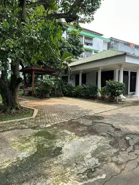 Rumah Asri Lebak Bulus Raya