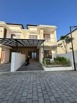 Dijual Rumah Baru 3 Kamar Dinusadua Depan Hotel Plagoo