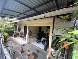 Rumah Renon Jl tukad yeh aya.