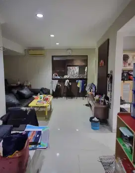 Jual Cepat, Rumah 2Lantai Rapih Siap Huni Di Sunter Bisma