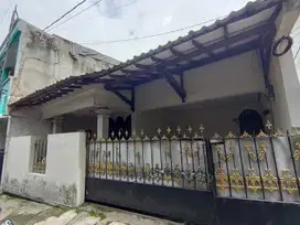 RUMAH 2 KAMAR DI KEBON JERUK