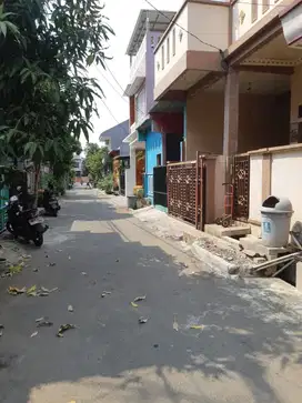 MURAH, Rumah 2 Lantai Bintang Metropole Dekat Summarecon Bekasi
