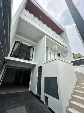 Dijual Rumah 3,5lt Mewah Full Renov di Bojong Indah Cengkareng Jakbar