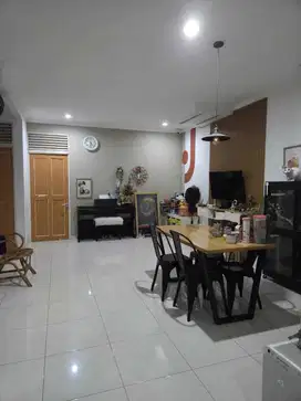 Dijual Rumah Bagus Nyaman di Taman Modern Cakung, Jakarta Timur