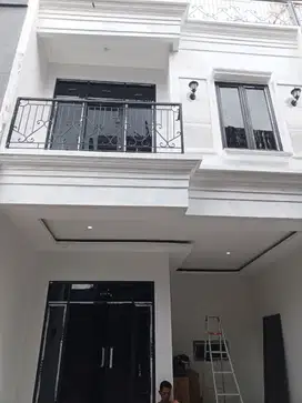 Rumah Minimalis Cluster dekat Stasiun Lenteng Agung