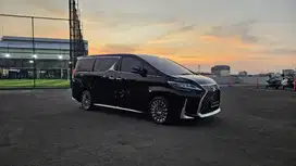 Lexus LM350 7seater Nik 2022 Tgn1 Warranty