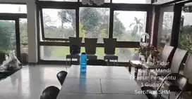DIJUAL VILLA MEWAH AVODA TRAWAS