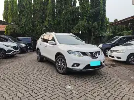 5JT NEW XTRAIL 2.5 AT 2015 WHITE EDITION RARE ITEM !!