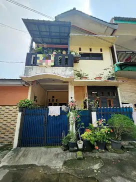 dijual rumah 2 lantai mustika jaya,bekasi timur