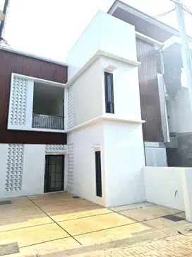 Kos Pilihan Kamar 4/6/10 Dekat UNDIP di Mulawarman Tembalang