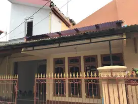 MURAH NEGO Rumah Luas 180 Komplek Pondok Kelapa Duren Sawit