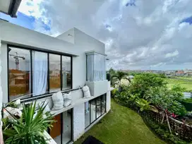 Villa Mewah Lokasi Premium Di Canggu, Dekat Pantai Batu Bolong