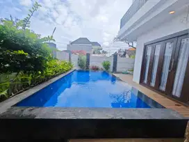 RUMAH SEMI VILLA PENAMPARAN GATOT SUBROTO BARAT